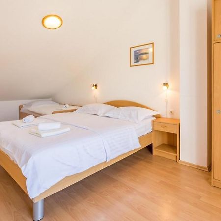 Damir & Gordana Apartamento Baška Exterior foto