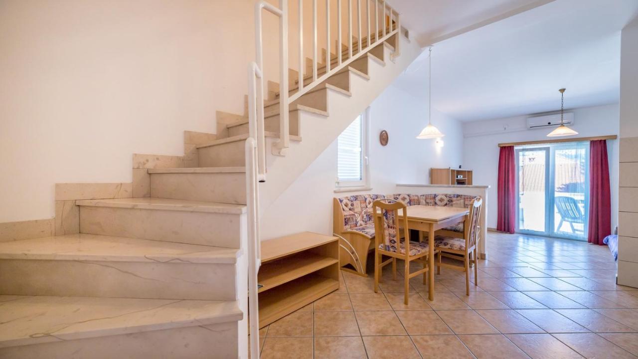 Damir & Gordana Apartamento Baška Exterior foto